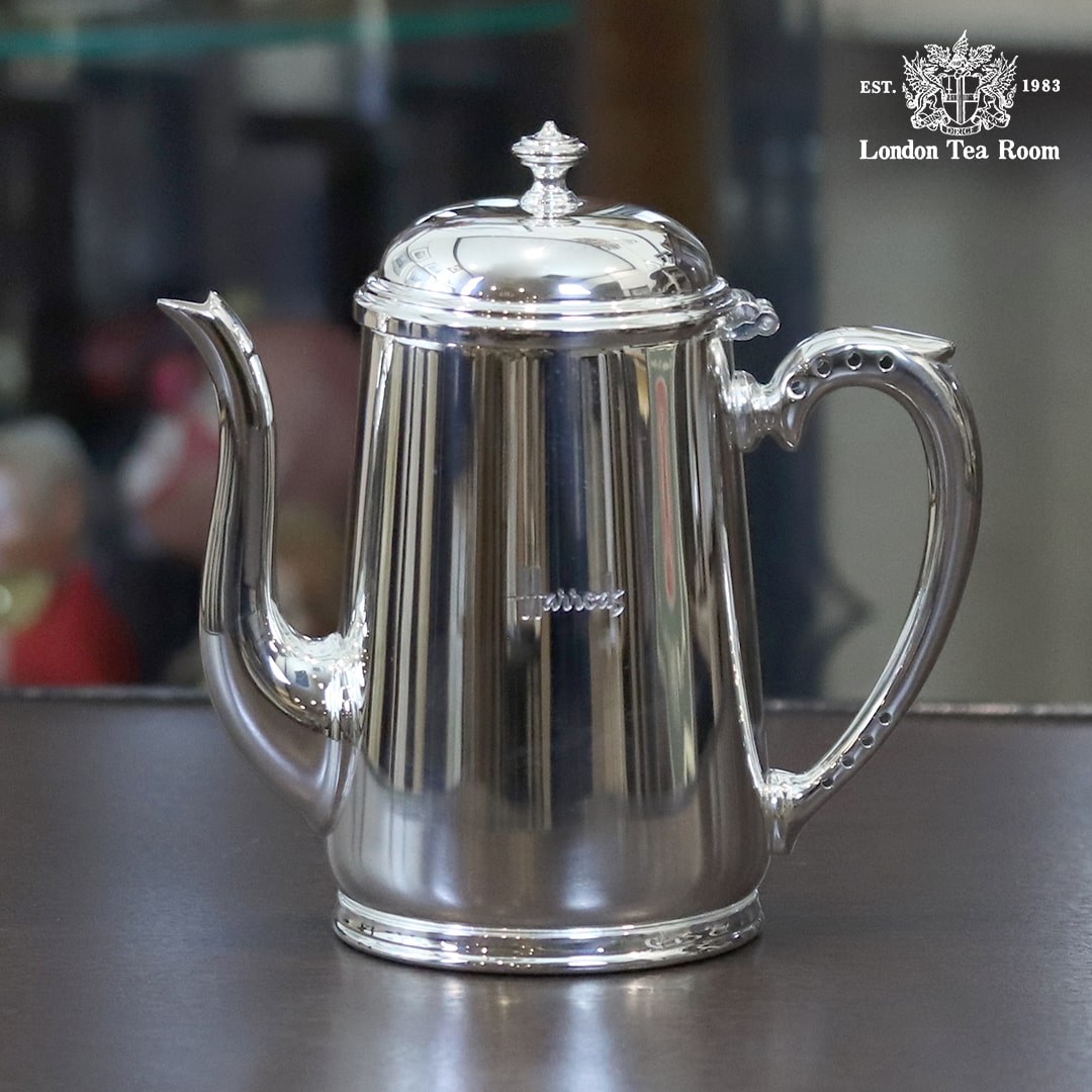 Harrods（ハロッズ）ホテル用コーヒーポット HR-792【アンティーク】【イギリス製】【シルバープレート】《2024/10/24掲載》｜ロンドンティールーム