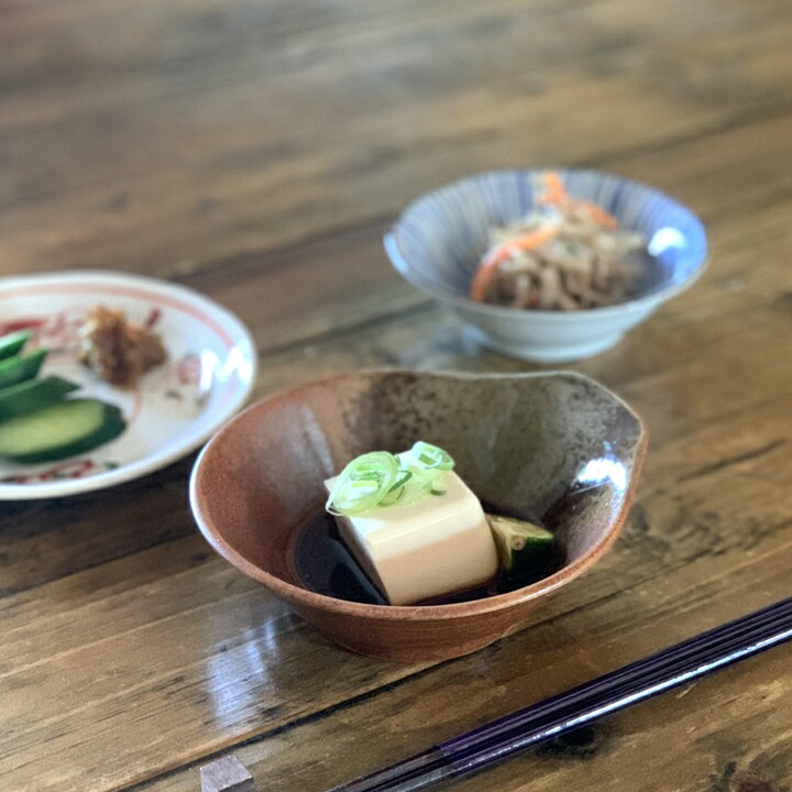 市場 アウトレット おしゃれ 小鉢 国産 和食器 おもてなし とんすい 食器 セール 業務用 全2カラー 煮物鉢 器 陶器 お皿