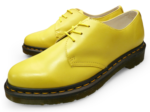 dr martens 1461 yellow