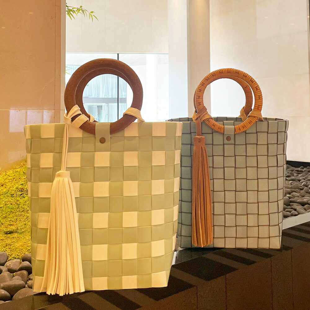 SAKO【新品】かごバッグ オシャレなタッセル付きhana vietnam SAKO様専用【新品】かごバッグ オシャレなタッセル付きhana
