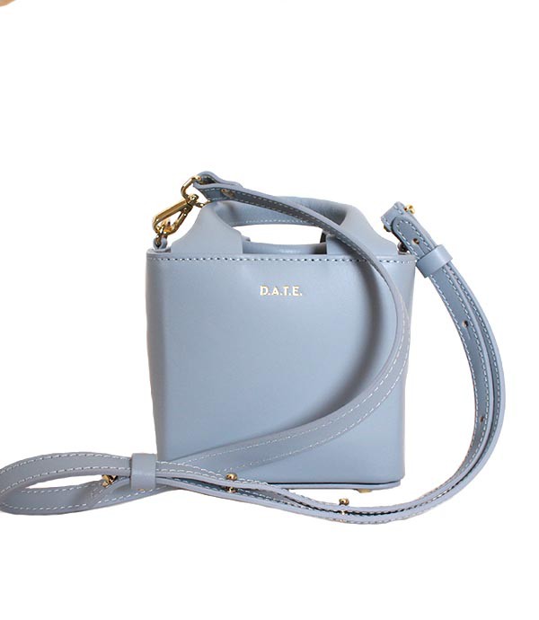 希少モデル　DATE/デイト　CUBO BAG　スカイ　ショルダーバッグ　ハンドバッグ　スムースレザー