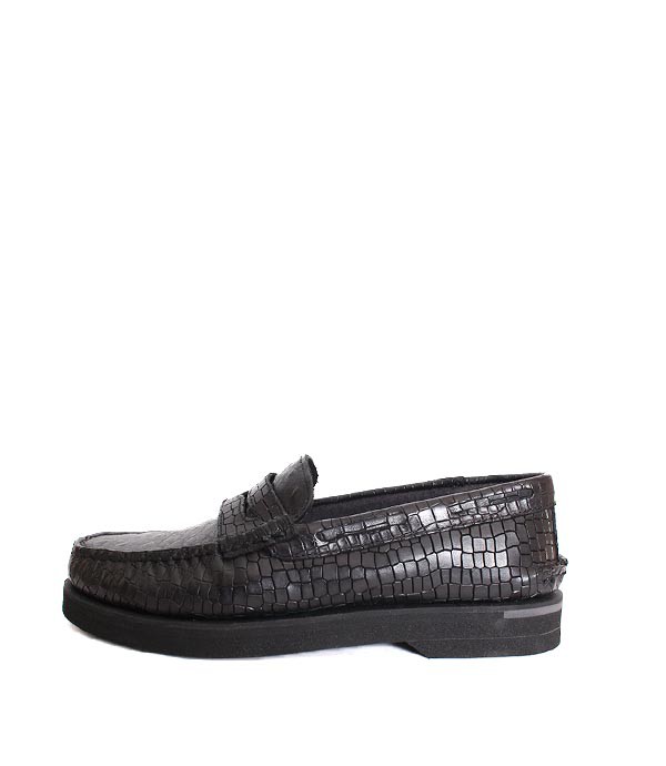 SPERRYスペリー ST25453 黒いこと 置き目毛革 コインローファー 型押しなめし革