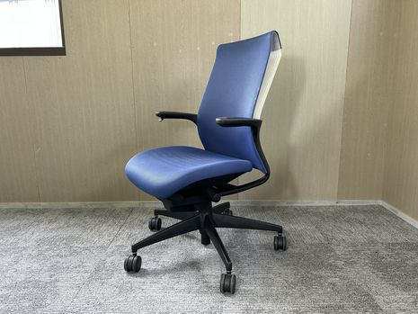 【中古】コクヨ　KOKUYO　エムフォー　M4　CRS-G2201N　執務チェア　固定肘　ブルー　リモートワーク　在宅ワーク【リユース】｜中古オフィス家具　ループステージ