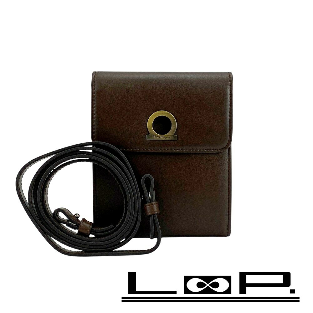 美品✩Ferragamo フェラガモ ヴァラ チェーンウォレット ショルダー フェラガモ チェーンウォレット/ショルダーバッグ/クラッチ