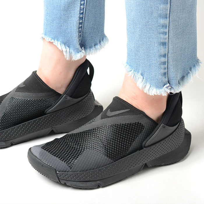 NIKE GO FLYEASE ナイキ ゴー フライイース レディース スニーカー 黒いこと dr5540-006