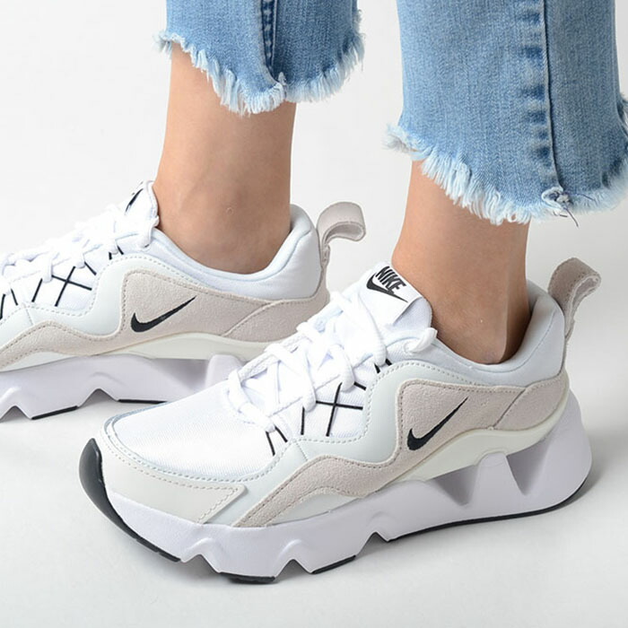 NIKE RYZ 365 ホワイト メタリック 25.0 ウィメンズ レディース Nike RYZ 365 Women's Shoes. Nike.com