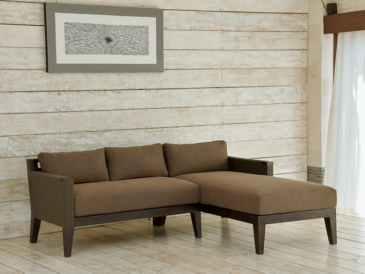 リゾートホテルにあるような ラタン調のアジアン家具 リゾート バリ家具 アラムサリ 受注生産品 アジアン ソファセット 肘付き L字ソファ 3人掛け 家具 L字ソファ 木製 チーク 背もたれクッション付き 完成品 L字型 ソファ チェア チェアー 家具 天然木 バリ