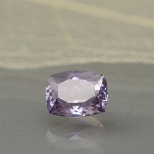 ラベンダースカポライト1.39ct Bs-1889 黄色やオレンジなどの色があるスカポライトの中で、 希少で人気のある色合いです。|レアストーン専門店大阪ウエルダー