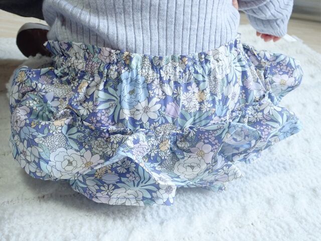 ベビーブルマ ベビーパンツ フリルブルマ かわいい 女の子服 バック3段フリル ハイウエスト パープル 花柄 80cm ベビー服 ブルー