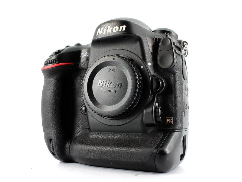 【中古】Nikon デジタル一眼一眼レフ写真機 D4S上半身 D4S