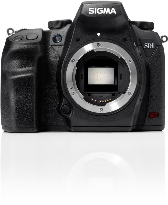 【中古】SIGMA デジタル一眼二眼レフ写真機 SD1Merrill 4,600万絵素 FoveonX3ダイレクトイメージセンサー(APS-C)積み上げる 928766