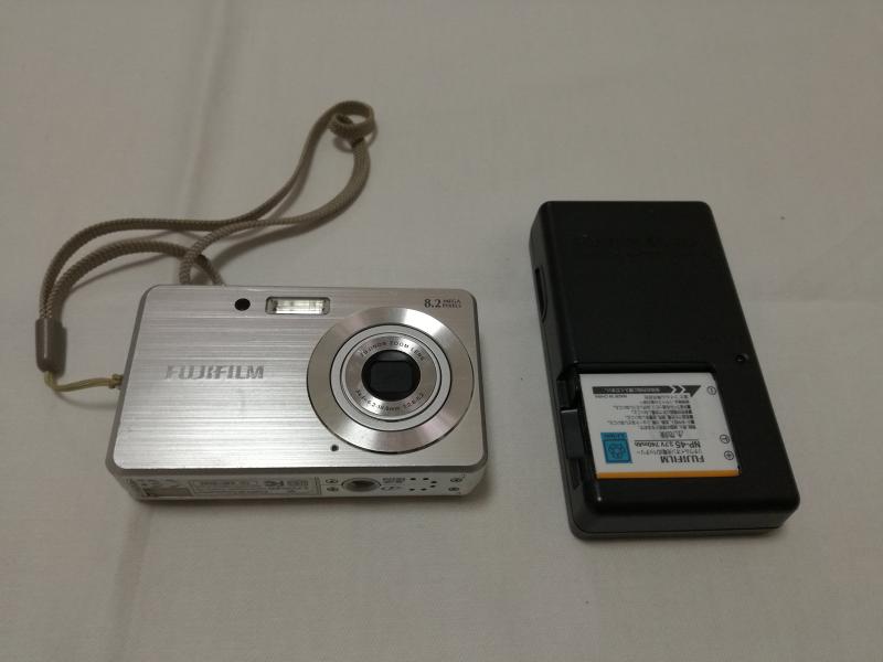 【中古】FUJIFILM デジタル写真器 FinePix(ファインピックス) J10 FX-J10S当店引きうける30昼日なか 一般受け真似形 高画質 売れ筋 デジタルカメラ-TV・オーディオ・カメラ-カメラ・ビデオカメラ・光学機器