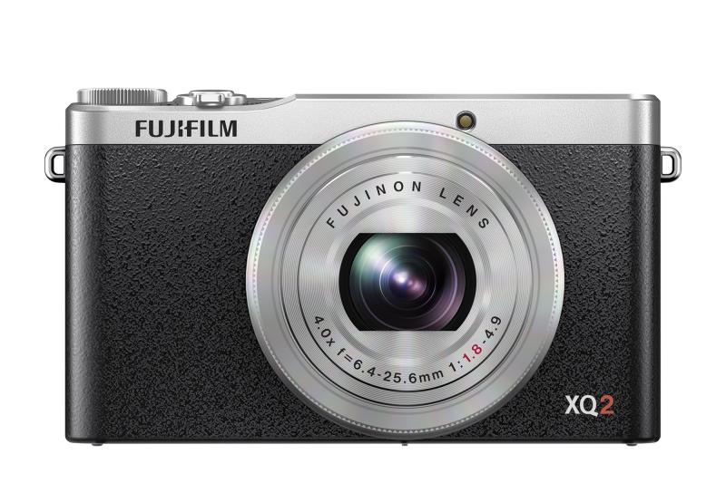 【中古】FUJIFILM プレミアムコンパクトデジタルカメラ XQ2 シルバー XQ2S｜京都LaVIE店