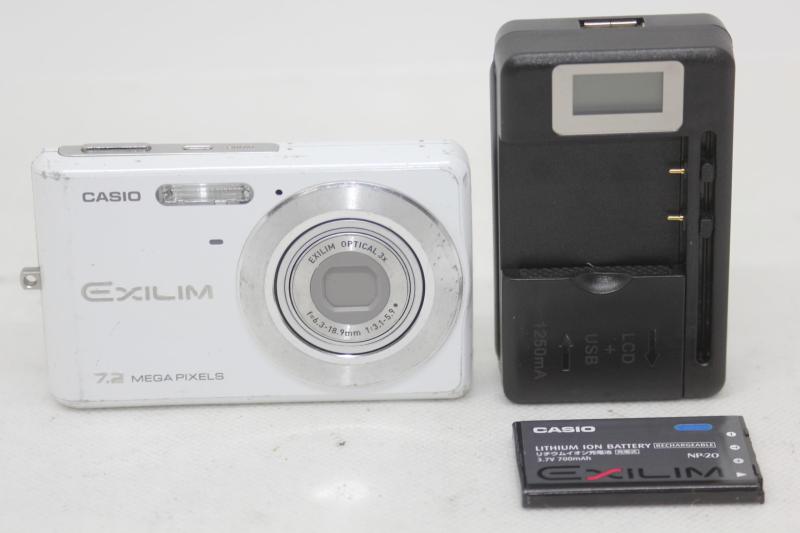 【中古】CASIO デジタルカメラ EXILIM (エクシリム) ZOOM ホワイト EX-Z77WE当店保証30日間 人気モデル 高画質 売れ筋