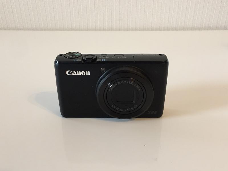 【中古】Canon デジタル写真機 Powershot S95 PSS95 1000万絵素高感じやすさCCD 光学3.8倍望遠レンズ 広角28粍 3.0型液晶 F2.0当店引き受ける30昼日なか 一般受け模範例 高画質 売れ筋