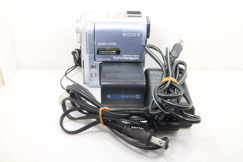 【中古】SONY DCR-PC105K 2.5型液晶モニター搭載 デジタルビデオ シルバー