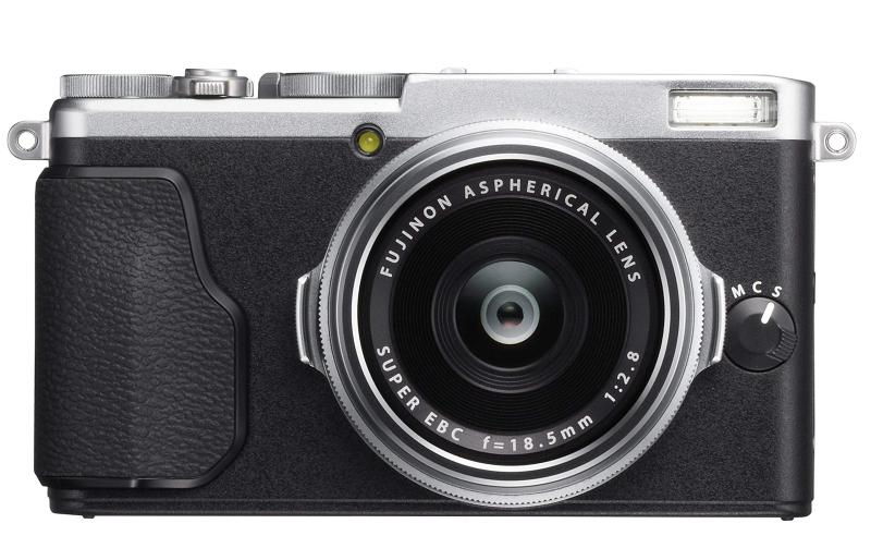 【中古】Fujifilm X70デジタル写真機(しろがね色)。