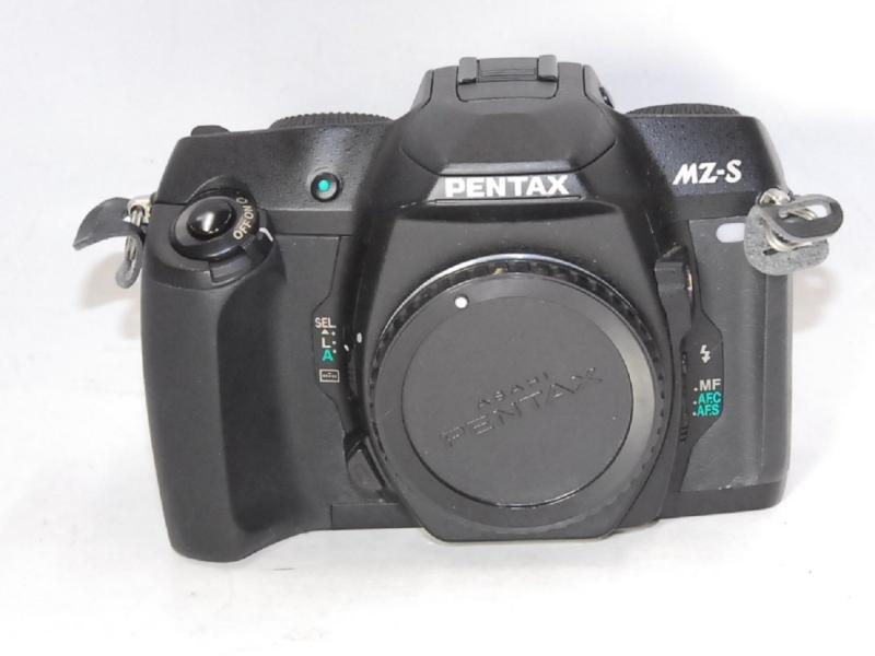 【中古】PENTAX MZ-S QD上半身 黒いこと