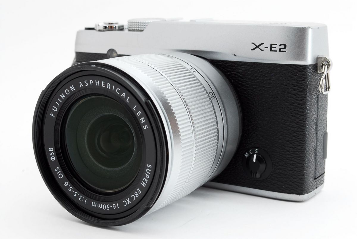 【中古】富士フイルム フジフィルム Fujifilm X-E2 シルバー レンズセット 美品 Wi-Fiでスマホへ転送当店保証30日間 人気モデル 高画質 売れ筋｜京都LaVIE店