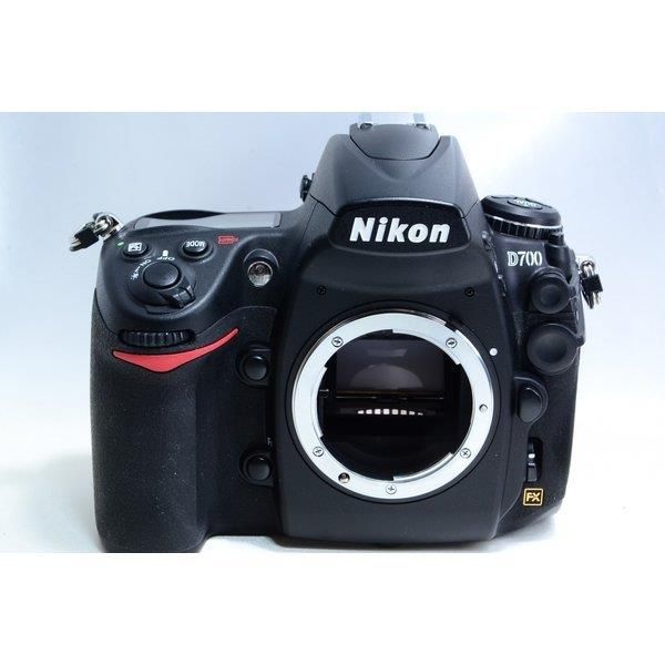【中古】ニコン Nikon D700 ボディ 美品 ストラップ付き当店保証30日間 人気モデル 高画質 売れ筋