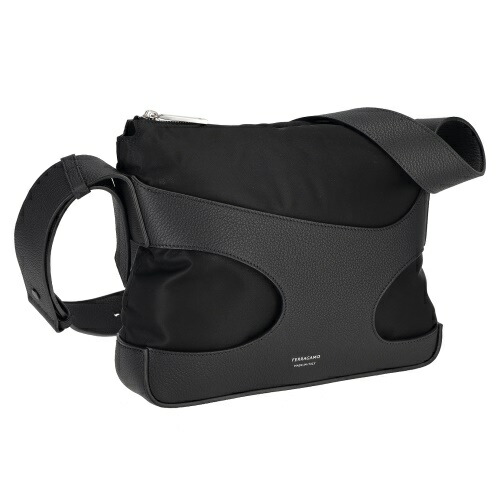 Salvatore Ferragamo フェラガモ ボディバッグ FERRAGAMO/フェラガモ_Men通販 | ボディバッグ 【送料無料】 | 三越