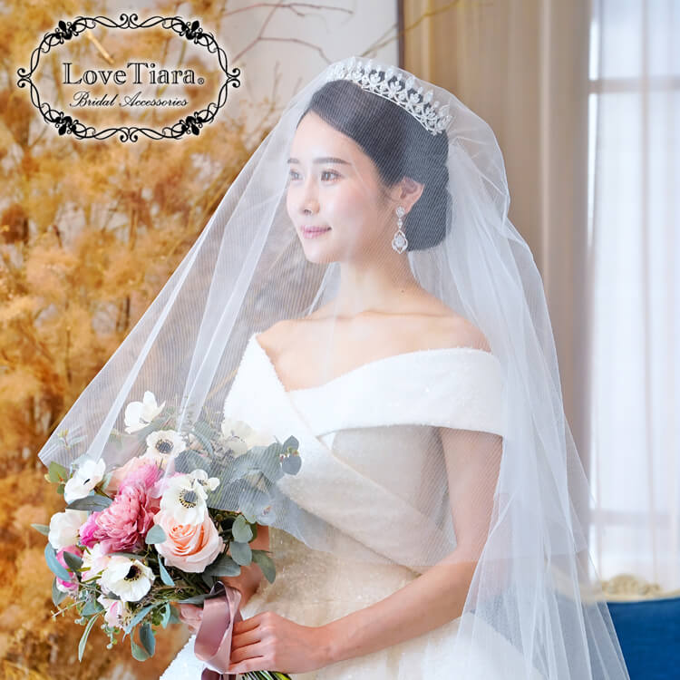 ベラドンナ ジルコニア ティアラ ウェディング ウエディング ブライダル 結婚式 花嫁 王冠 クラウン 大ぶり 豪華 華やか キラキラ アクセサリー ヘアアクセサリー ヘッドアクセサリー ヘッド アクセ 髪飾り カチューシャ キュービックジルコニア 小物 アイテム Sermus Es