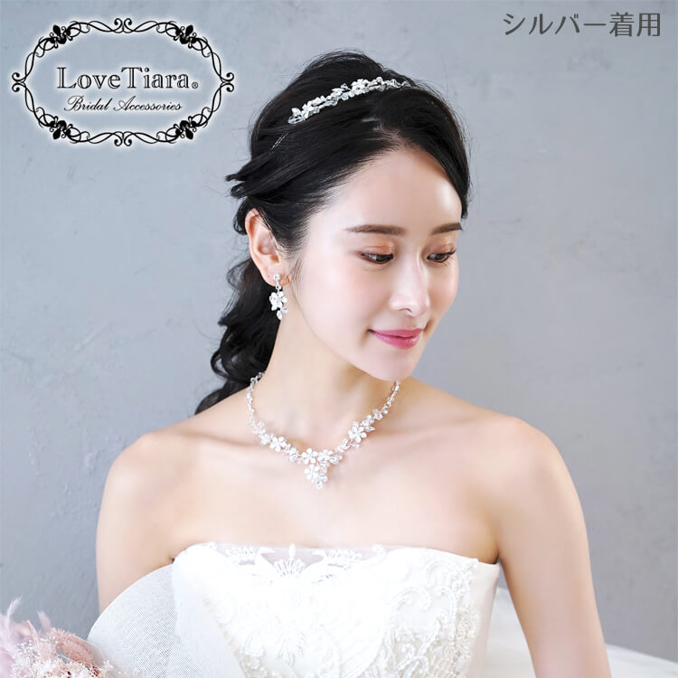 市場 ランキング1位獲得 セット 3点 結婚式 イヤリング ティアラ ピアス ネックレス ヘッドドレス ブライダル ウェディング 小枝 ウエディング