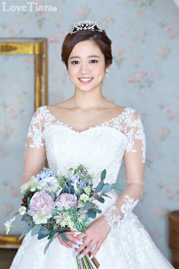 ブリスハートティアラ ティアラ お洒落 アクセサリー ウェディング ウエディング カチューシャ ブライダル プレゼント ヘアアクセサリー ヘッドアクセサリー ヘッドドレス 上質 二次会 可愛い 成人式 披露宴 挙式 王冠 生誕祭 結婚式 花嫁 髪飾り 安全shopping ウェディング