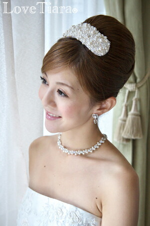 ボンネ パール ビジュー 上品 正統派 ホテルウェディング ティアラ ウエディング ブライダル 花嫁 結婚式 ブライダルアクセサリー ウエディングアクセサリー カチューシャ 王冠 海外挙式 2次会 パーティー アイテム 小物 ウェディングアイテム Painfreepainrelief Com