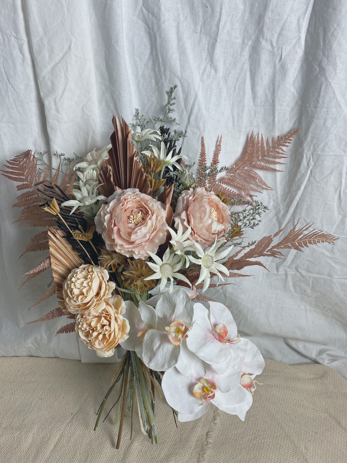 楽天市場 造花 ドライフラワー Mix 胡蝶蘭 バラ フランネルフラワー ブーケ スワッグ ウェディング クラッチドライブーケ ドライフラワーブーケ 前撮り 前撮りフォト ドライブーケ ブライダル ウェディング Bridal Wedding 結婚式 結婚式二次会 ギフト Lowergo