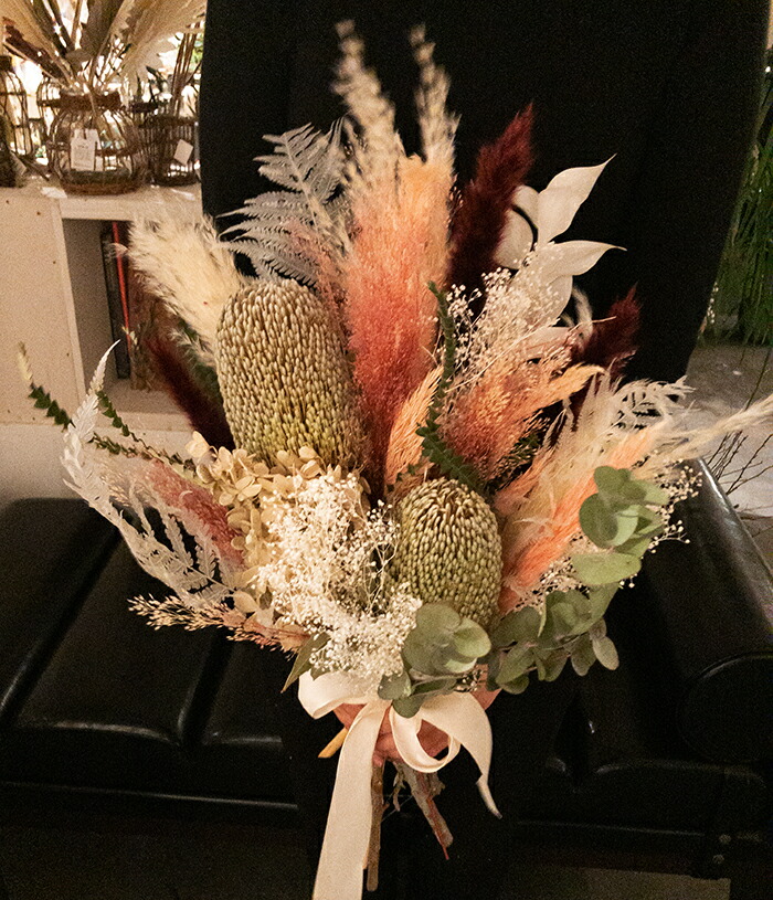 スワッグにもなるドワイフラワーブーケ バンクシアブーケ ドライブーケ ドライフラワー ブーケ 花束 花 お花 パンパスグラス バンクシア パンパス おしゃれ かわいい 可愛い フラワーギフト お祝い 贈り物 誕生日 結婚記念日 結婚式 誕生日 プレゼント ギフト