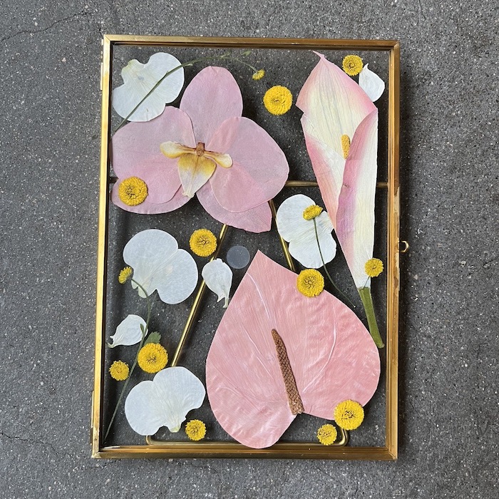 【アフター花束 ＜Pau パゥ＞】活け花花束を「押し花＆額装」してお届けします 華燭の典 前撮り 言い入れる 祝する日 映し絵華燭の典 華燭の典 花束 胸花 祝する 残す 押しつける御花 工業 ひな形