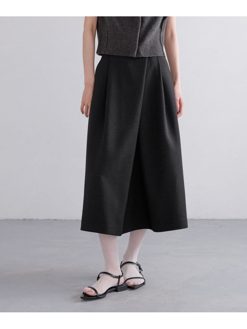 【SALE／30%OFF】【yuw】フロントタックスカート yuw ローリーズファーム スコート ミディアムスカート 白いこと 黒いこと【RBA_E】【貨物輸送無料】[ Fashion]