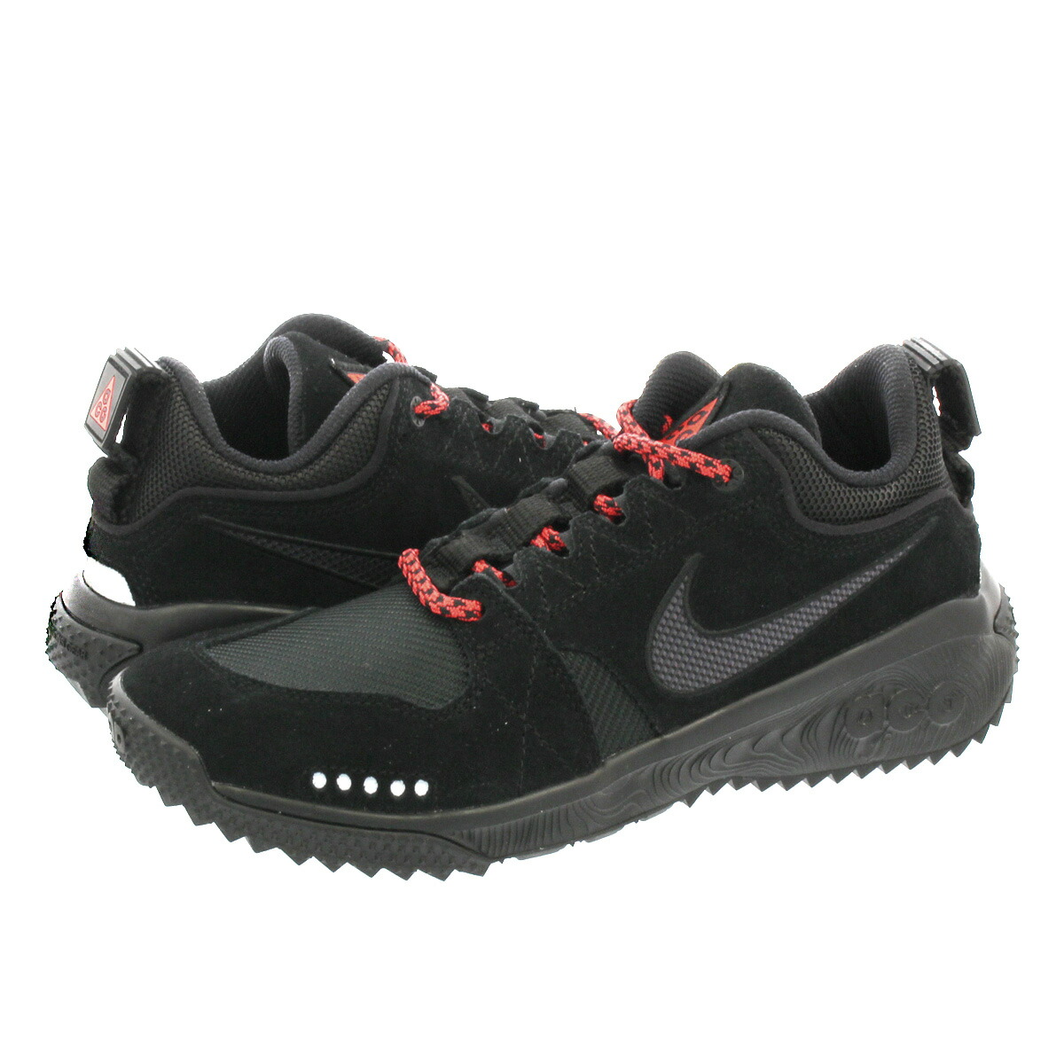 nike dog mountain black