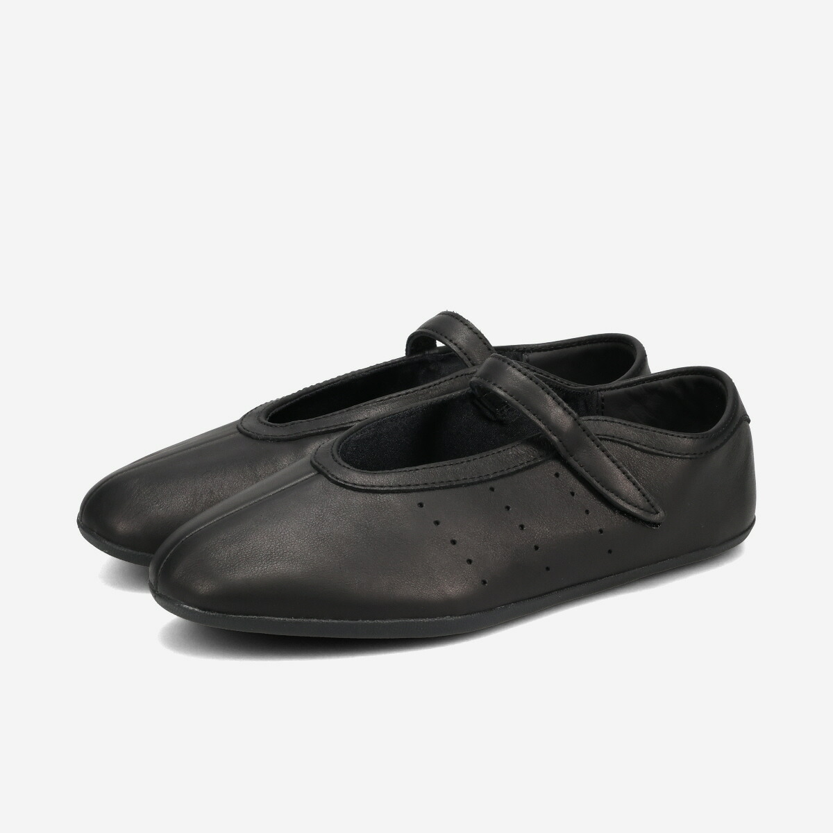 adidas STAN SMITH LO BALLET W アディダス スタンスミス ロー バレエ レディース スニーカー ローカット CORE BLACK/CORE BLACK/CORE BLACK ブラック JQ6939｜KICKS LAB. 店