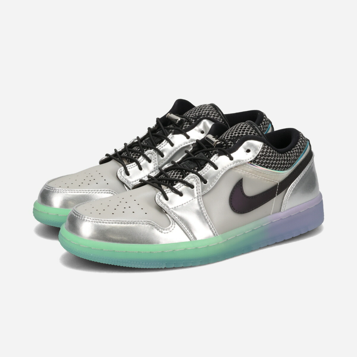 ウィメンズ　エアジョーダン1 LOW fn5032-100.jpg