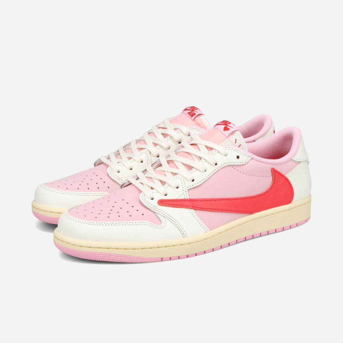 NIKE AIR JORDAN 1 LOW OG SP &times; TRAVIS SCOTT ナイキ エア ジョーダン 1 ロー OG SP &times; トラヴィス・スコット メンズ スニーカー ローカット SAIL/TROPICAL PINK/SHY PINK/MUSLIN ピンク IQ7604-101｜KICKS LAB. 店