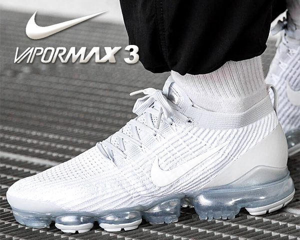 Nike Air Vapormax Flyknit 3 Sneaker in Sunset Tint Revolve