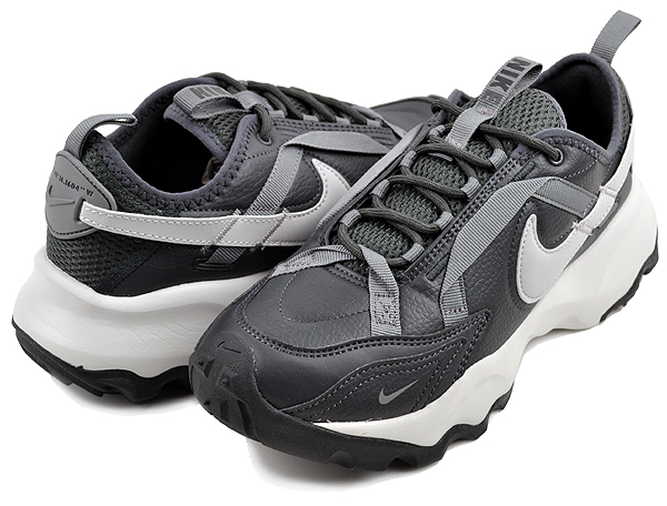 ☆送料無料☆ NIKE W TC 7900 ☆ NIKE】W NIKE TC 7900（スニーカー）｜NIKE（ナイキ
