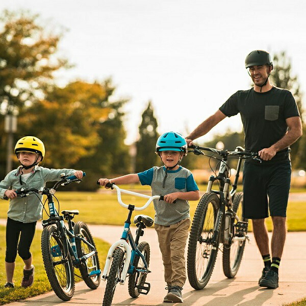 キッズ ヘルメット Nino Fun ニーノ スケートボード 男の子 2 0 Pearl Shark Fruits Galaxy ストライダー Black Grapefruit Lime 女の子 Kids ニノ Satin 子供用 自転車 Bite
