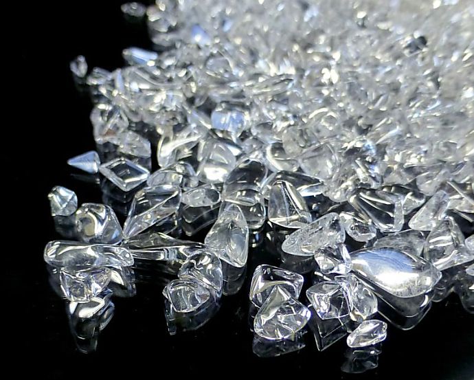 楽天市場】クリスタル 水晶 さざれ Sサイズ 100g | 細石 浄化