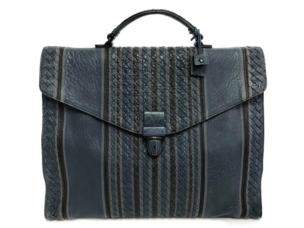 BOTTEGA VENETA ボッテガ・ヴェネタ イントレチャート 商行為御徒面子 米国海軍系 なめし革 38911380【中古】