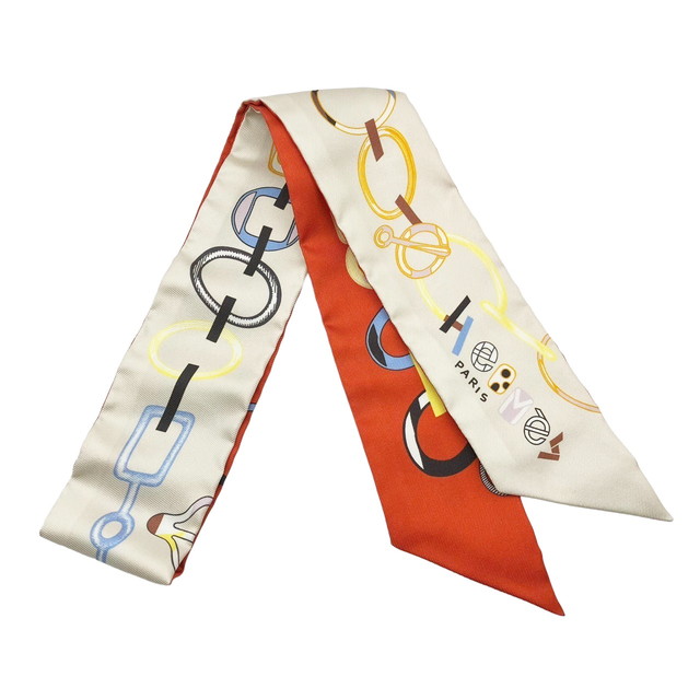 HERMES エルメスツイリー ド•レ•ブックル 美品 楽天市場】エルメス ツイリー ド レ ブックル ブロデリー アン