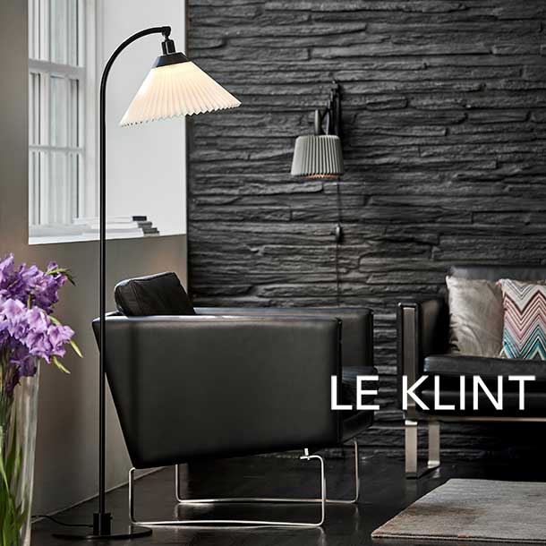 北欧照明装置LE KLINT  定まり売りわたす店 CLASSIC 真似形 368 立ち会い場照明ランプ 黒いこと KF368BK
