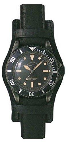 [ヴァーグウォッチカンパニー]VAGUE WATCH Co. 腕時計 BLK SUB(ブラック サブ) ミリタリー GUIDI&amp;ROSELLINI 台座付クラシックベルト BS-L-CB001 メンズ｜luck-luck