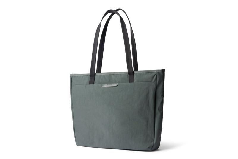[Bellroy] Tokyo Tote ? Second Edition（万覚え帳マイコンが収まるトートバッグ、心地好いなショルダーバッグ、静電容量15L）