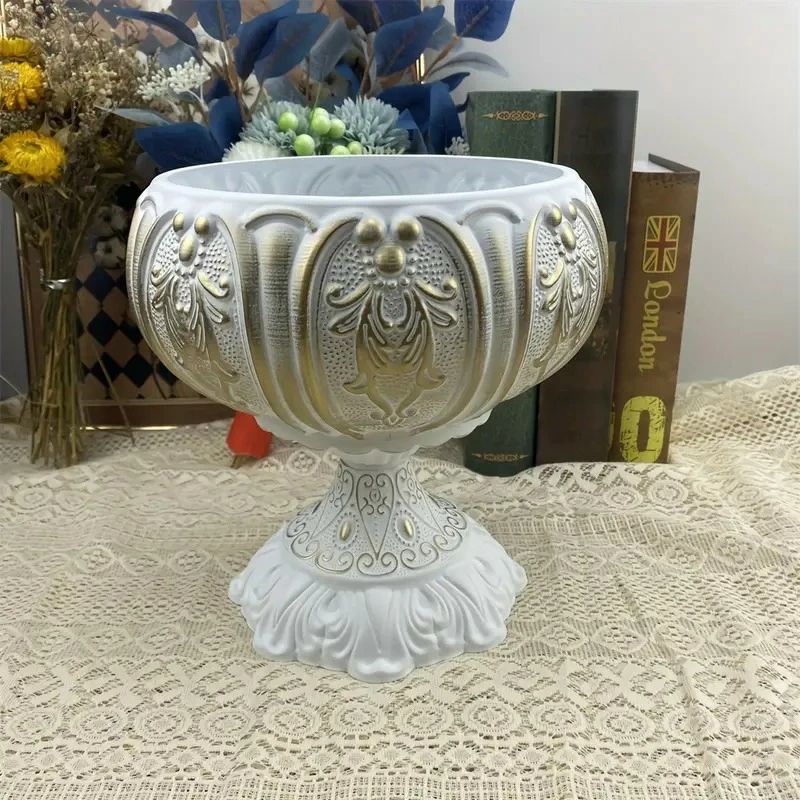 御花ポット ヨーロピアン ヴィンテージ調 白いこと ゴールド 金属元素 刻みつける 御洒落 鉢 鉢 花立て 御花軍事基地 室内装飾 ホー