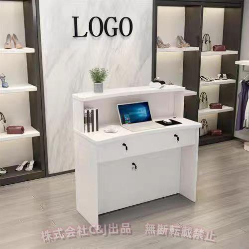 金銭登録器カウンタ 受け付けカウンタ 木製 受け入れ事務机 抽き出し3杯 鍵を掛ける付き添い人C\u0026J（株)お召しもの品店 アンティーク風 室内装飾 今めかしい