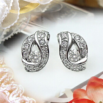 K18YG/PG/WG【0.30ct】一粒 ダイヤモンドピアス ［SIクラス F～Dカラー 無色透明 GOOD～VERYGOOD] ハートアンドキューピット ジュエリー サークル 母の日 ギフト レディース 女性用 スキンジュエリー プレゼント 記念日 結婚記念日 アンティーク 【送料無料】