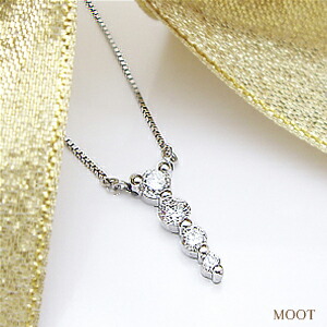 pt900トップ ダイヤモンド透明無色0.10ct プラチナ プラチナ pt900 ブルー ダイヤモンド レディース メンズ ピン